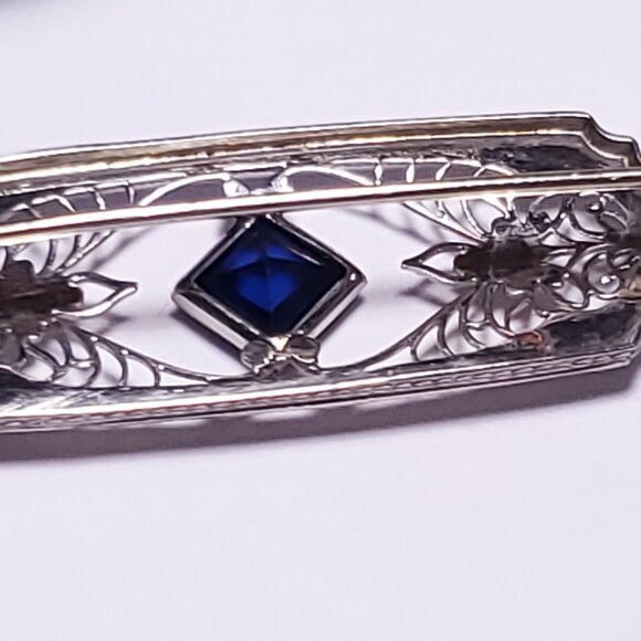 Vintage .60ct Princess Lab Blue Sapphire Detailed Filigree 14Kt W/Gold Pin#23181